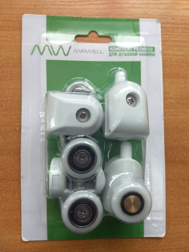 ����� 23 ��, 5 ����� �������� �� ��� ����� (4 �������, 4 ������), ����� ERLIT-MR