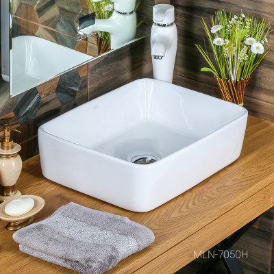 �������� MELANA MLN-7050H (485*380*135) 