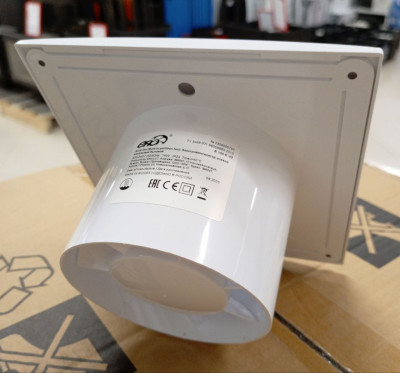 ���������� ������ � ������������ E 100-02 (D=100 ��) ���